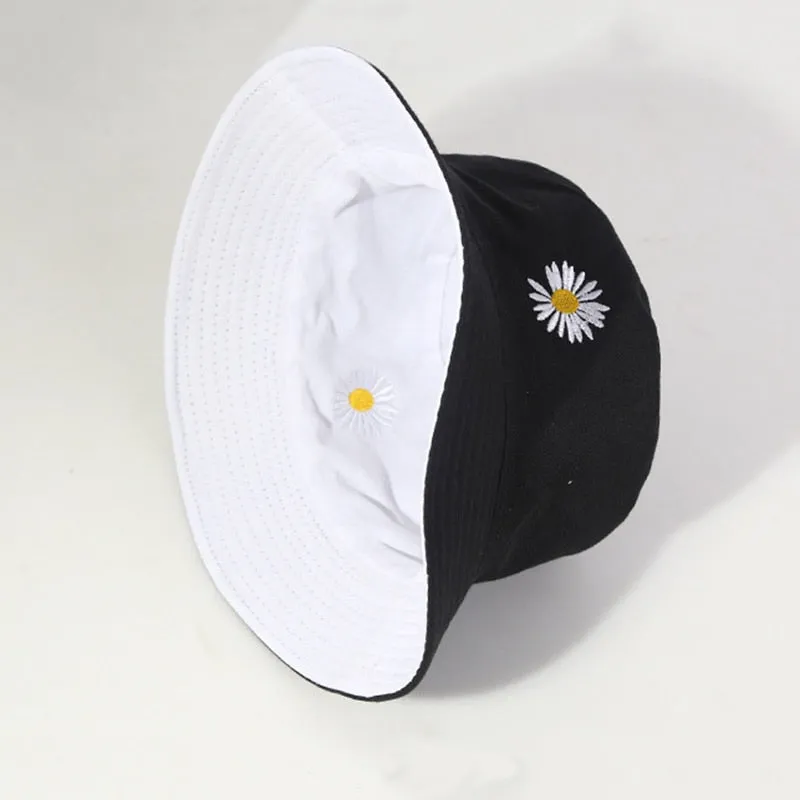 Little Daisies Double-Sided Bucket fishing Hats