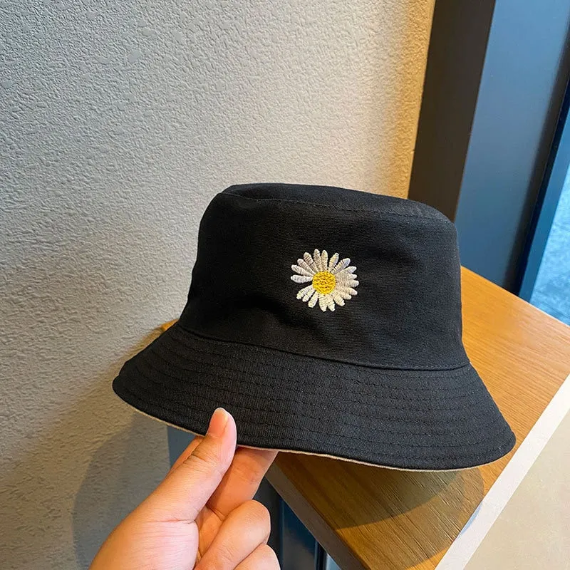 Little Daisies Double-Sided Bucket fishing Hats