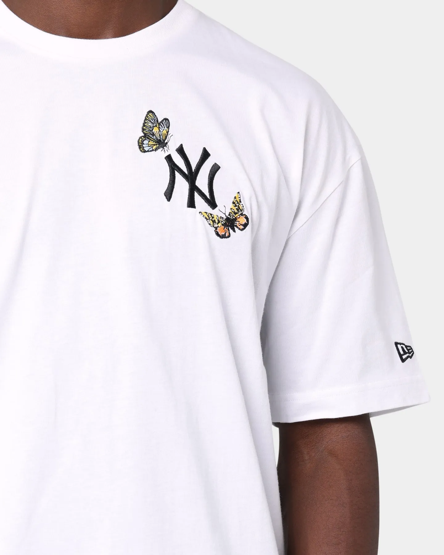 New Era New York Yankees Butterfly Oversized T-Shirt White